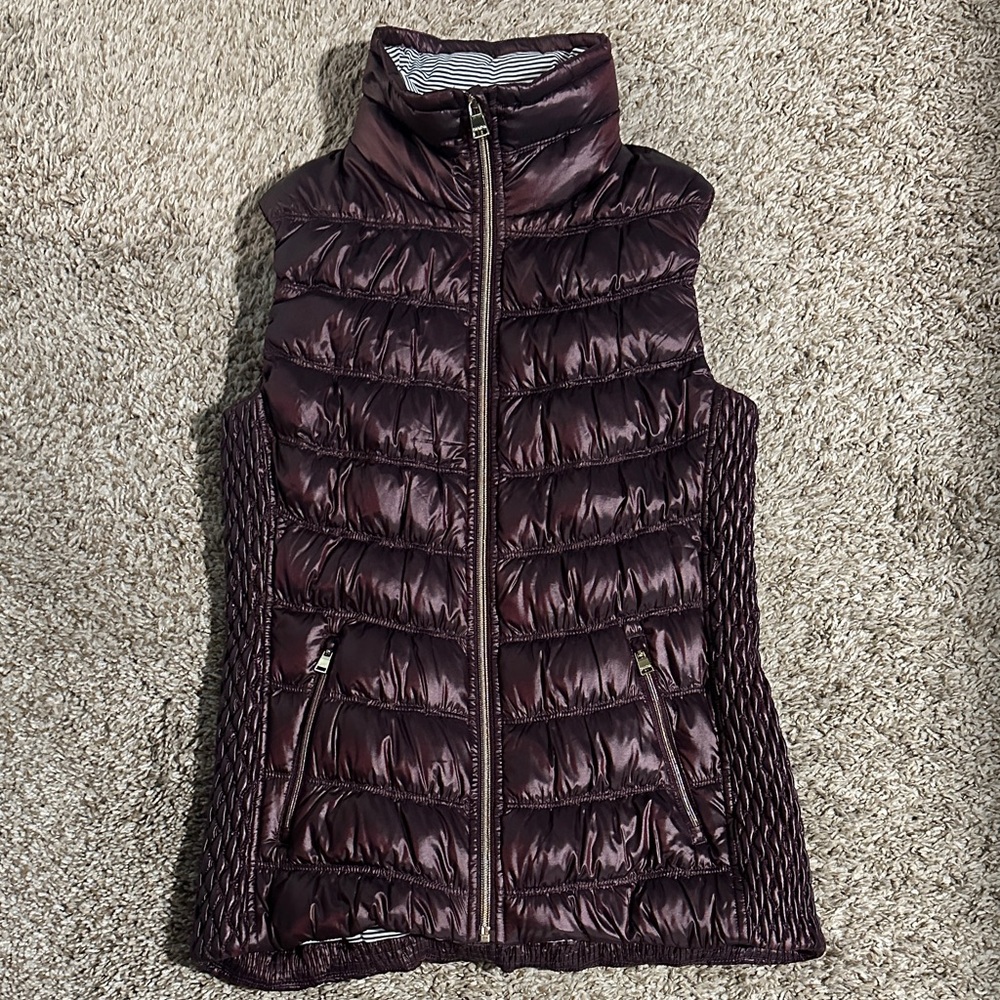 NWOT Calvin Klein Women's Burgundy Puffer Vest Ladies Size Small